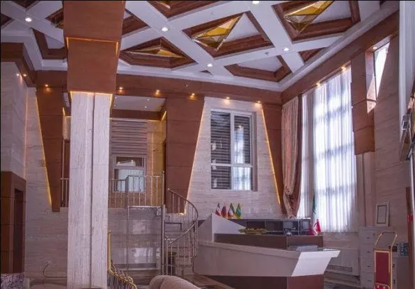 KarenHotel2 KarenHotel2