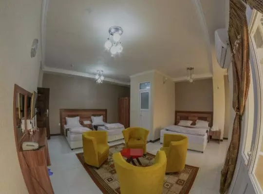 RoyalHotel1 RoyalHotel1