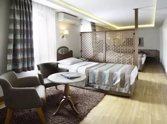 Grand Hotel5 Grand Hotel5