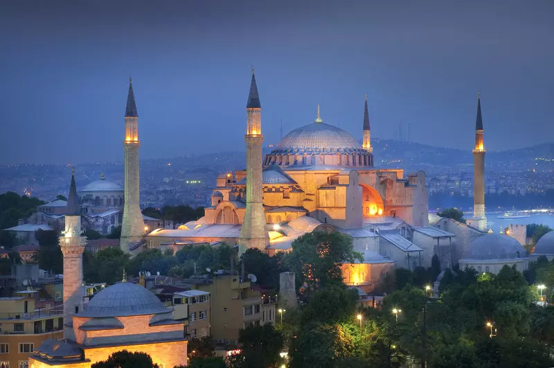 تور استانبول